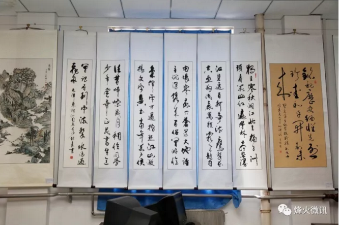 赋诗作画歌盛世 泼墨挥毫书情怀——喜迎十九大社区金秋书画展成功举办